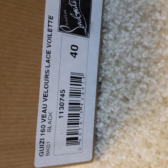 Christian Louboutin size 40 color Black leather 100% Authentic - Picture 5 of 17